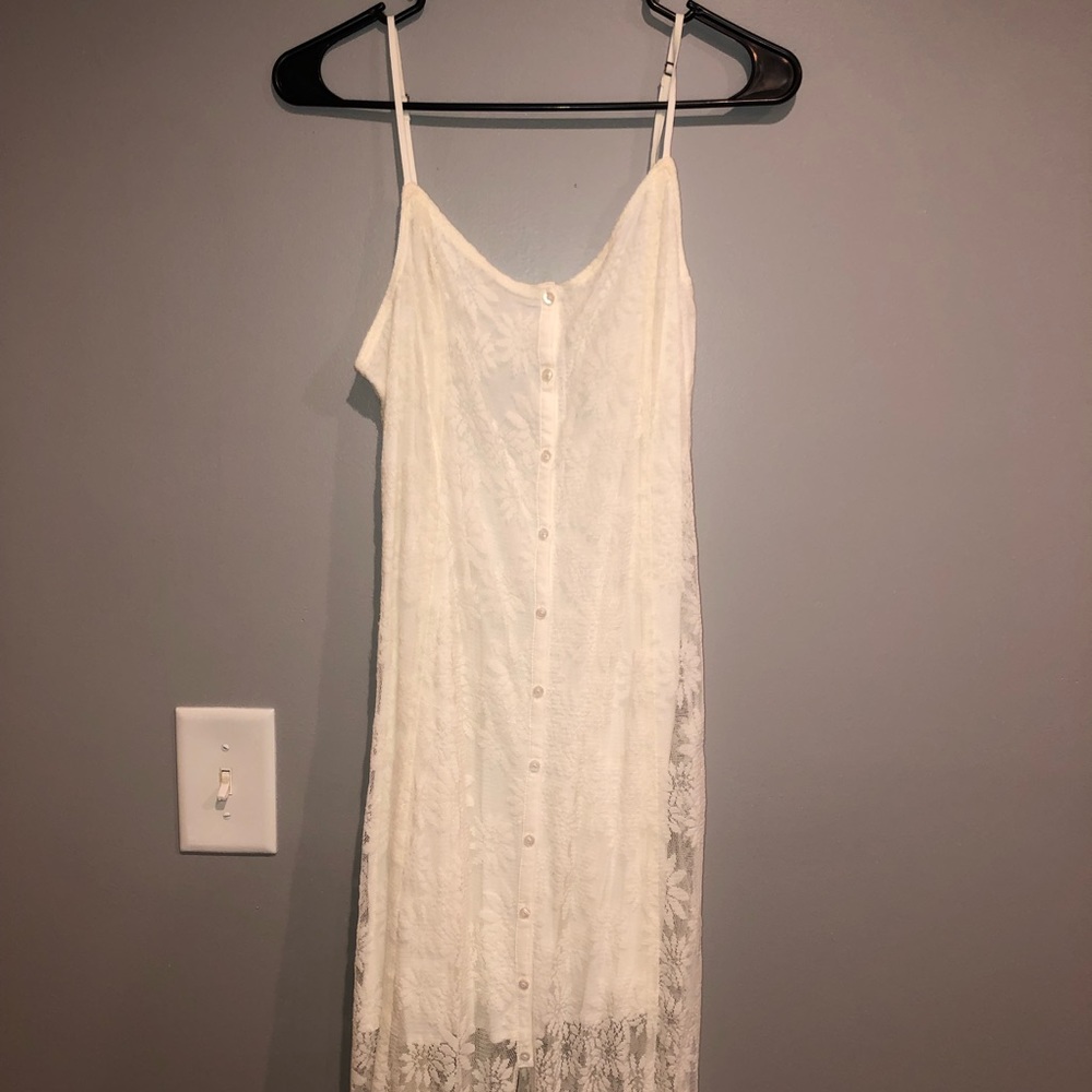 Sundress - Picture 3 of 4